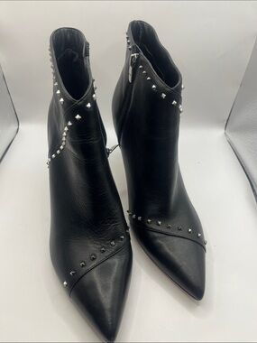 Marc Jacobs Black Pointed-Toe Studded Ankle Booties